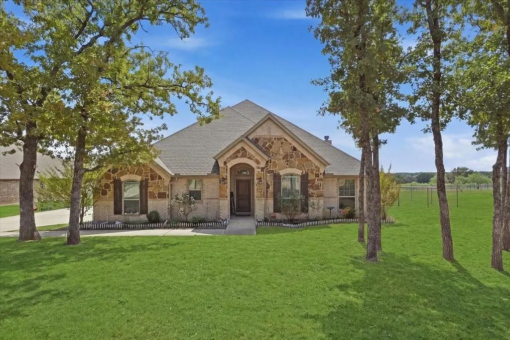 122 Post Oak Way, Weatherford