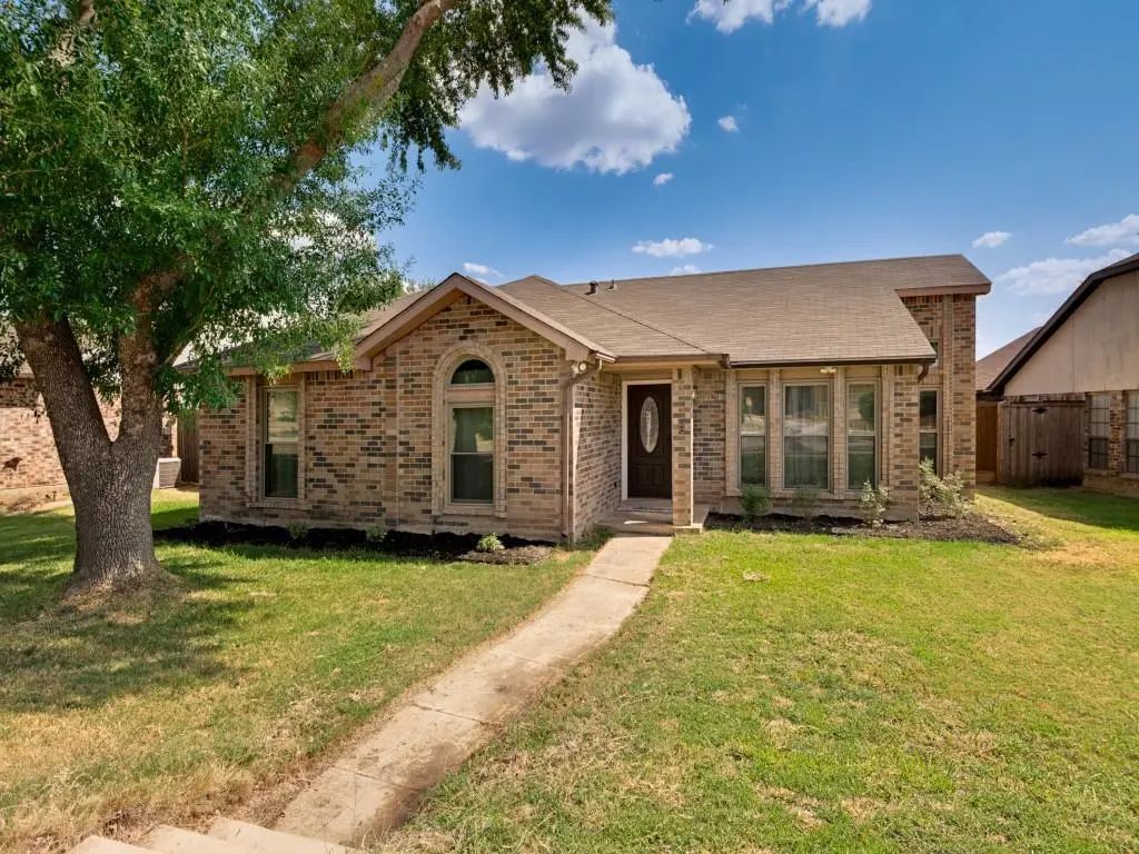 4505 Queen Circle, The Colony