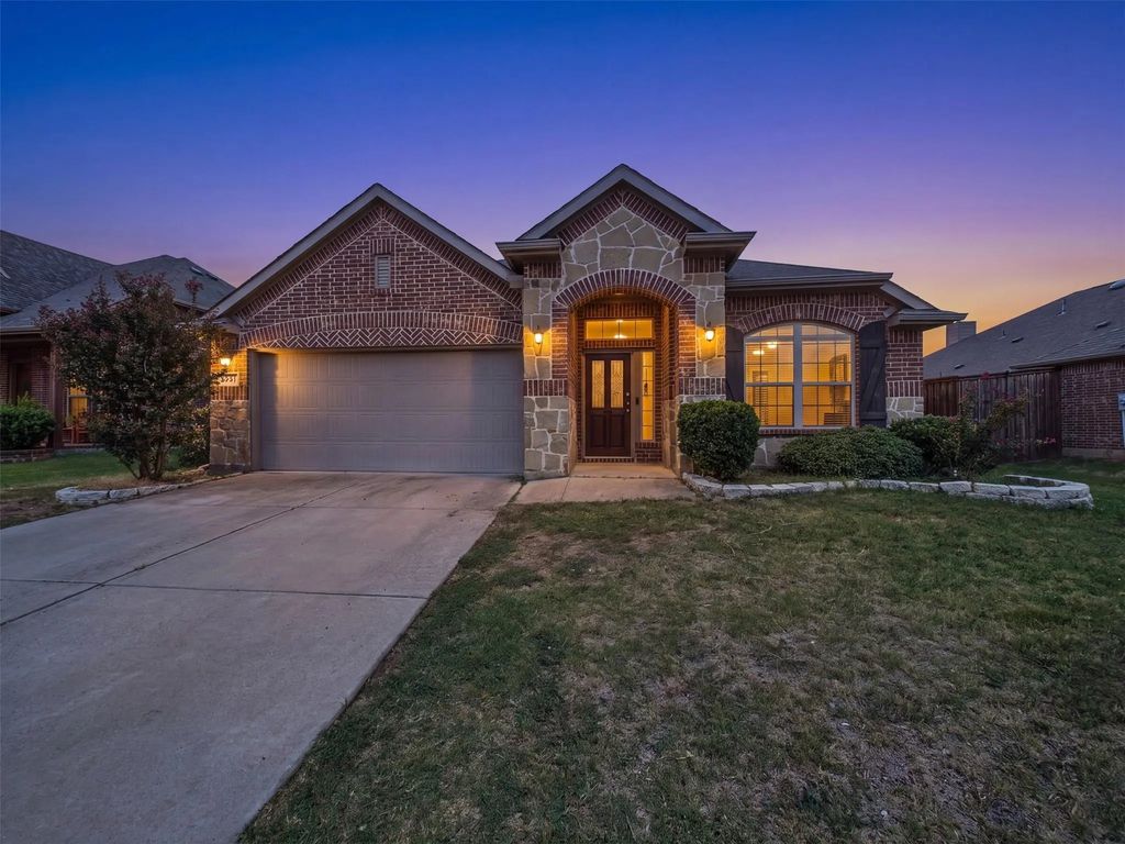 1341 Palestine Drive, Prosper