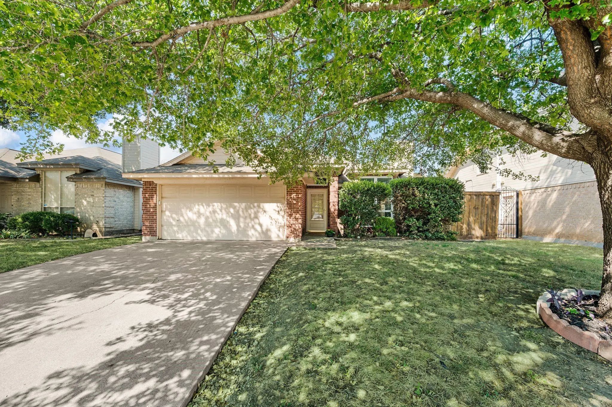Photo of Listing #21382466