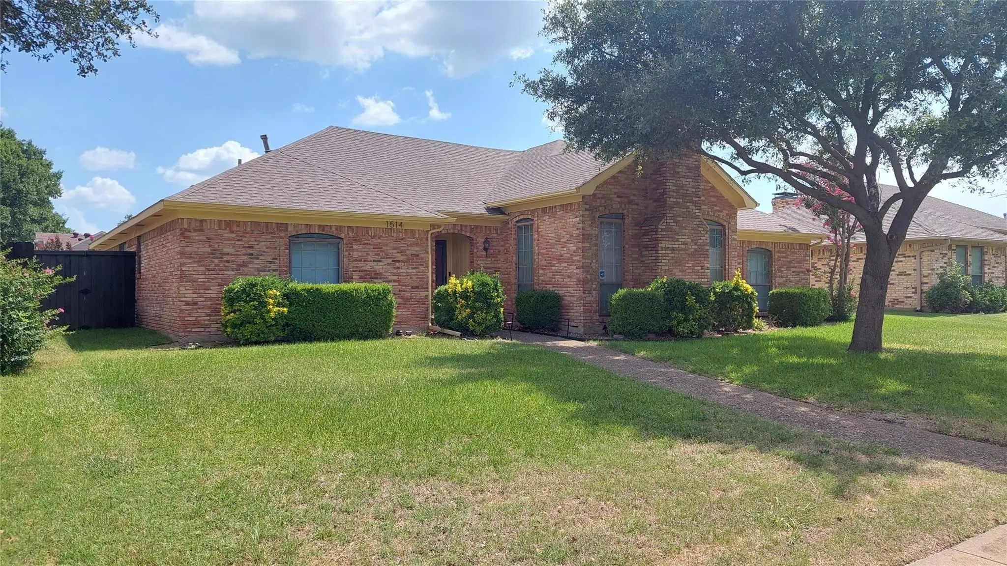 Photo of Listing #21382621