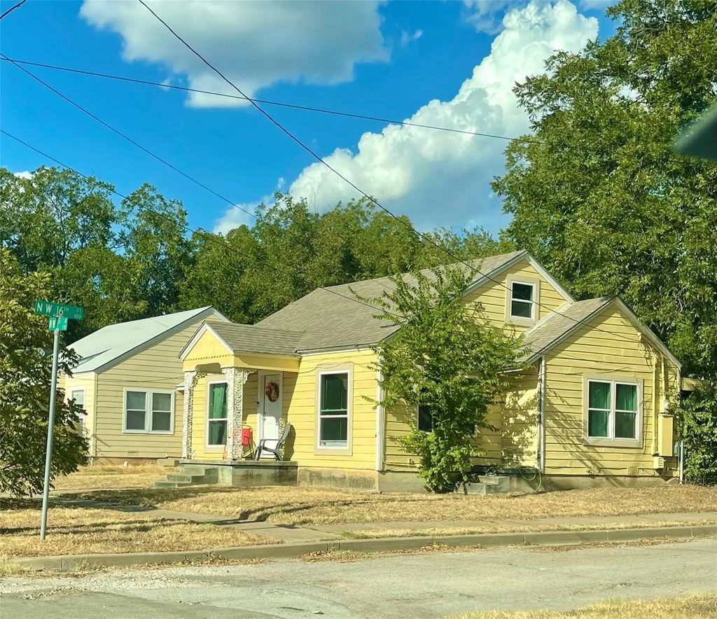 1702 Nw 1st Avenue, Mineral Wells