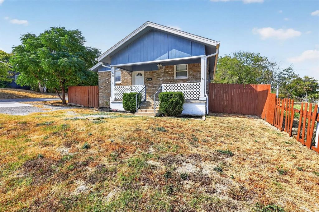 1801 E Harvey Avenue, Fort Worth