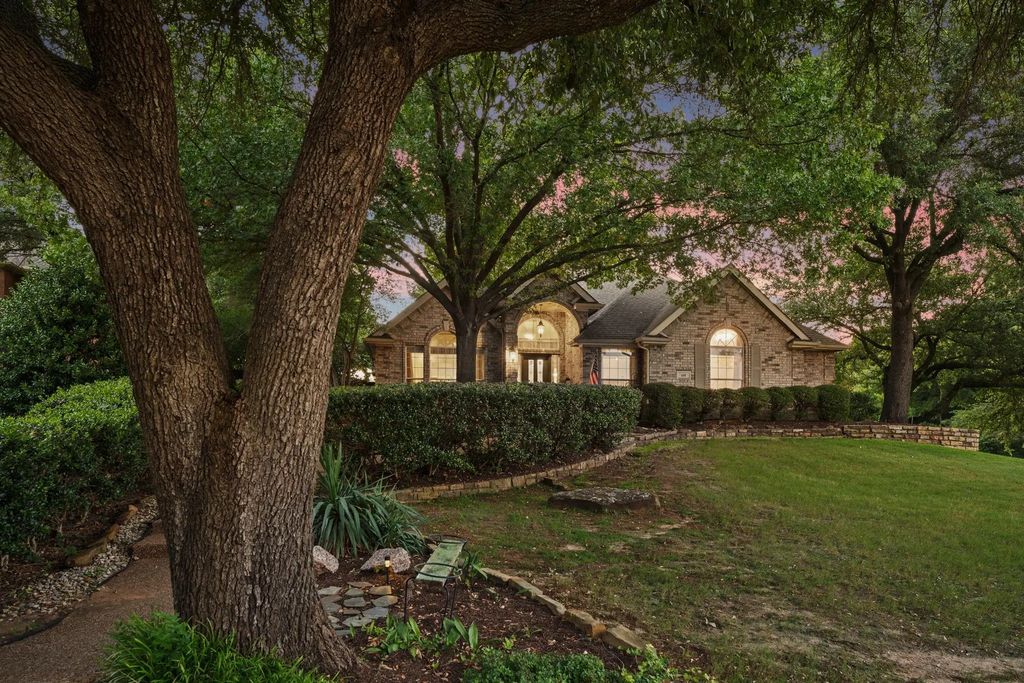 400 Watters Crossing Court, Allen