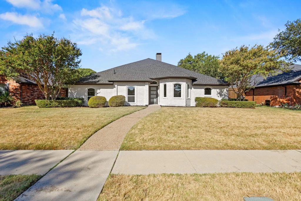6509 Horizon Place, Plano