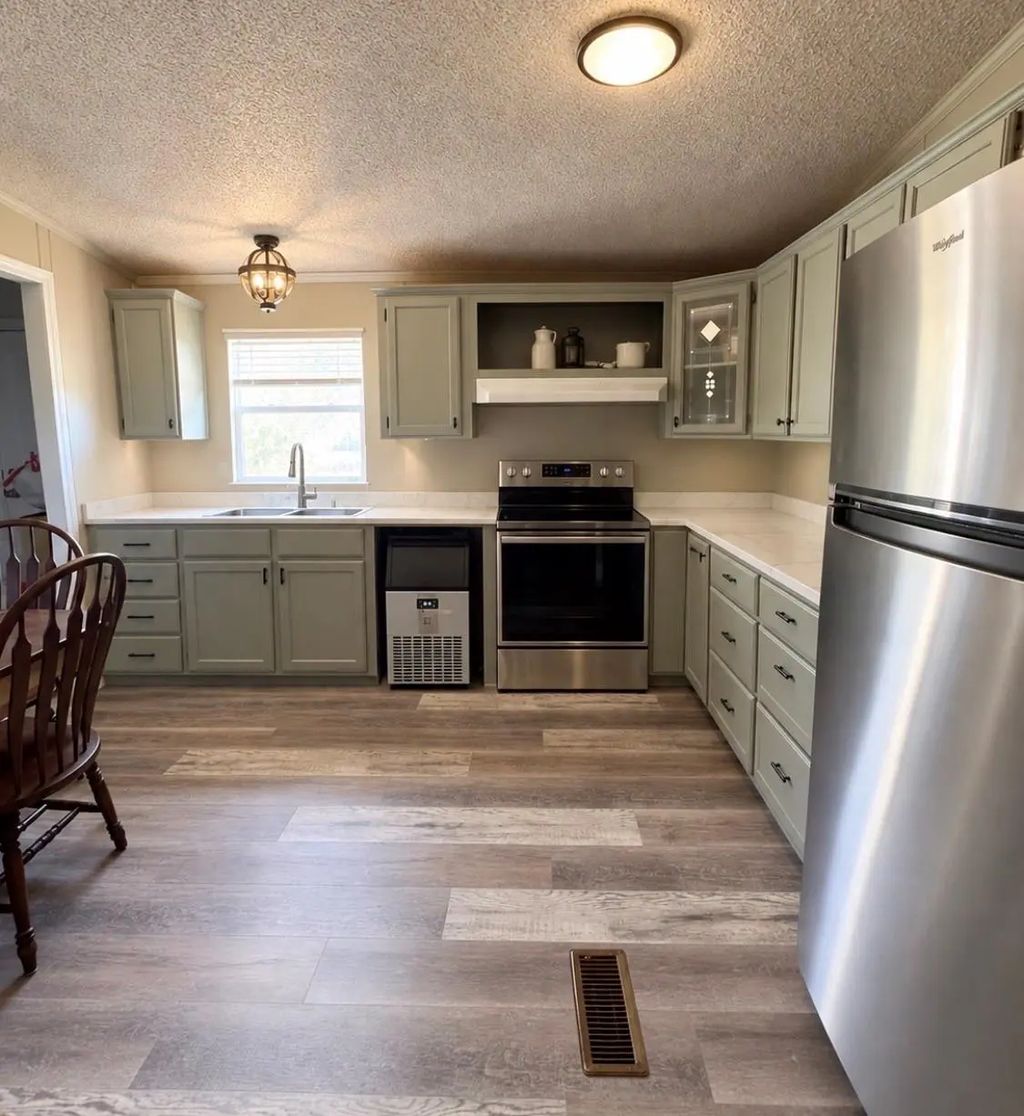 1181 County Road 1174, Sulphur Springs