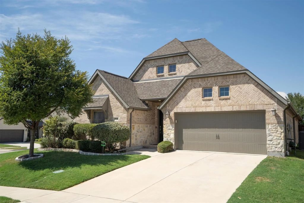 3728 Birch Wood Court, Northlake