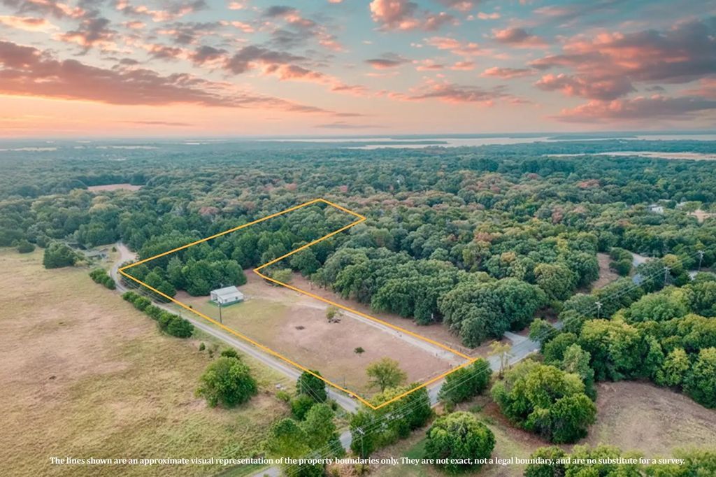 495 Blackjack Road, Valley View