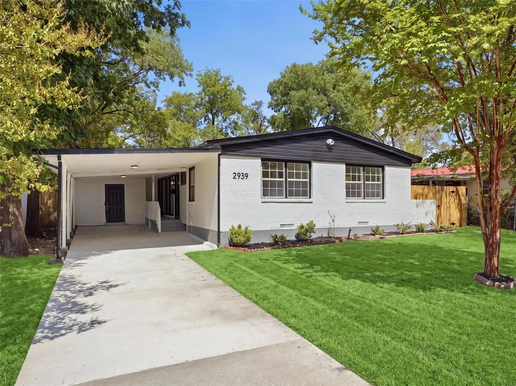 2939 Hillglenn Road, Dallas