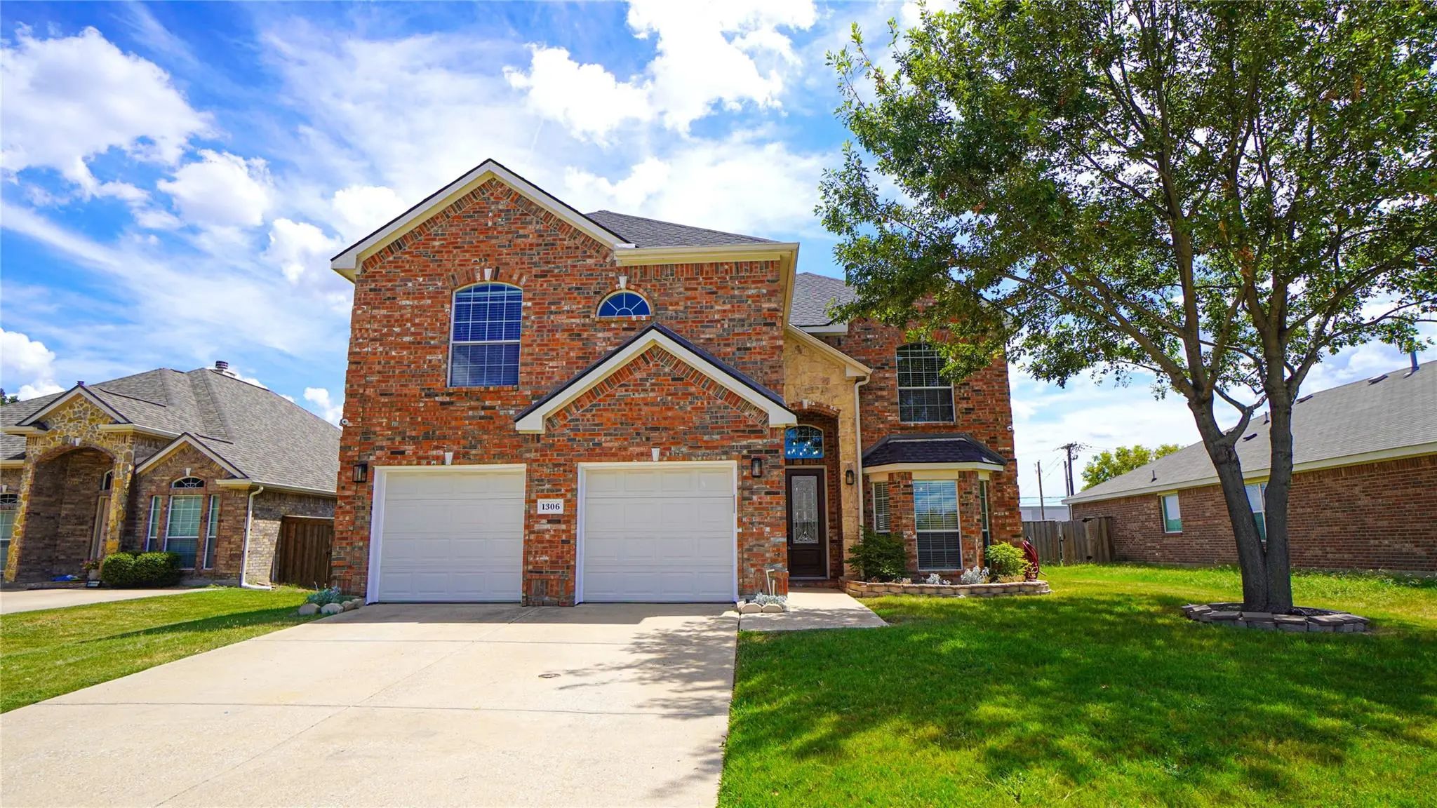 Photo of Listing #21382924