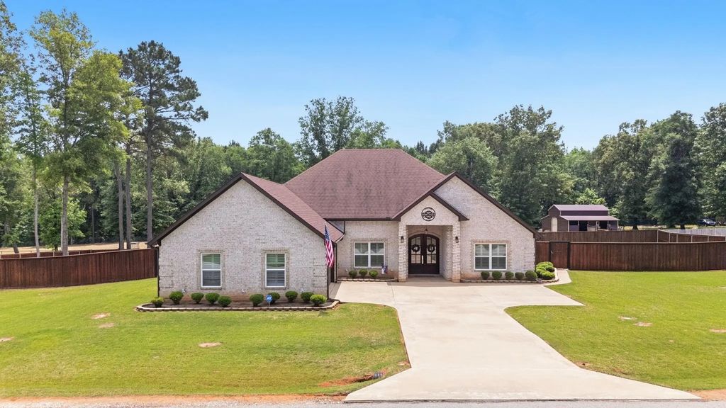 20926 Patriot Circle, Tyler