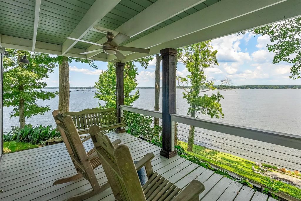 128 Knott Drive, Many