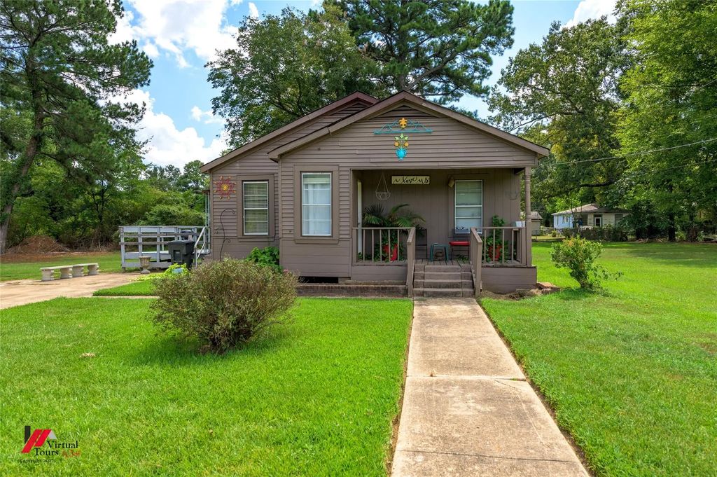 5825 Grantham Street, Shreveport