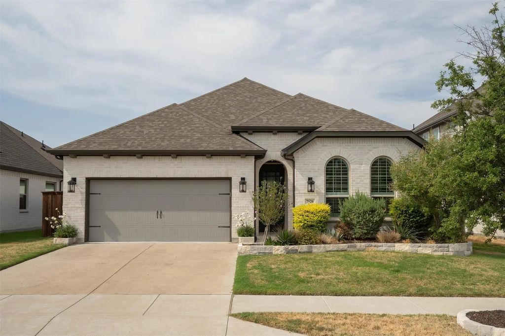 7520 Whisterwheel Way, Fort Worth