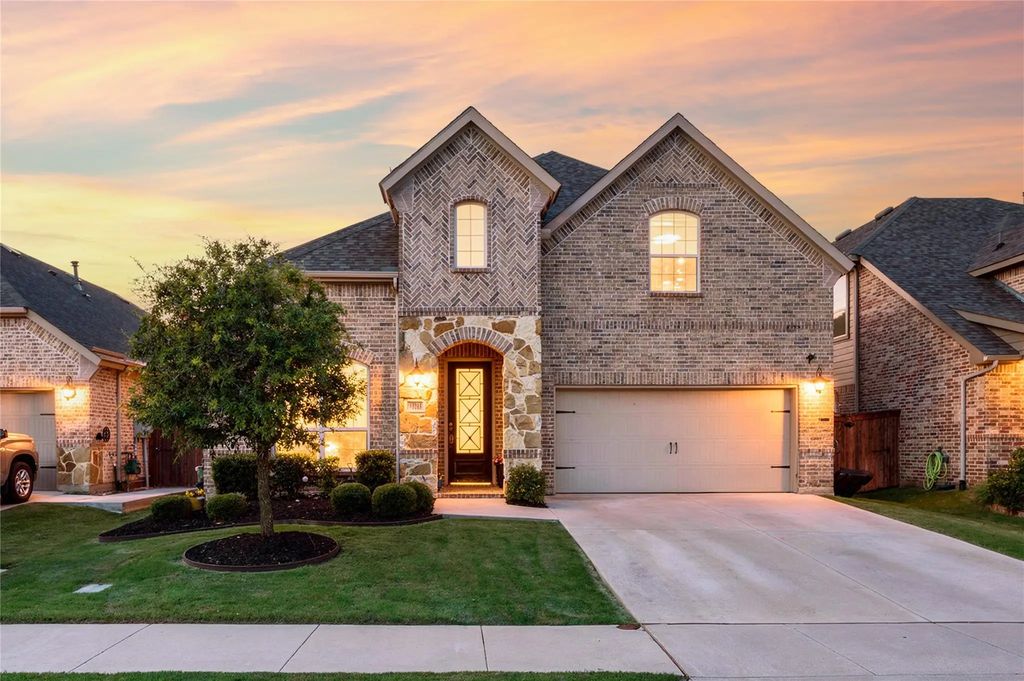 12213 Beatrice Drive, Fort Worth