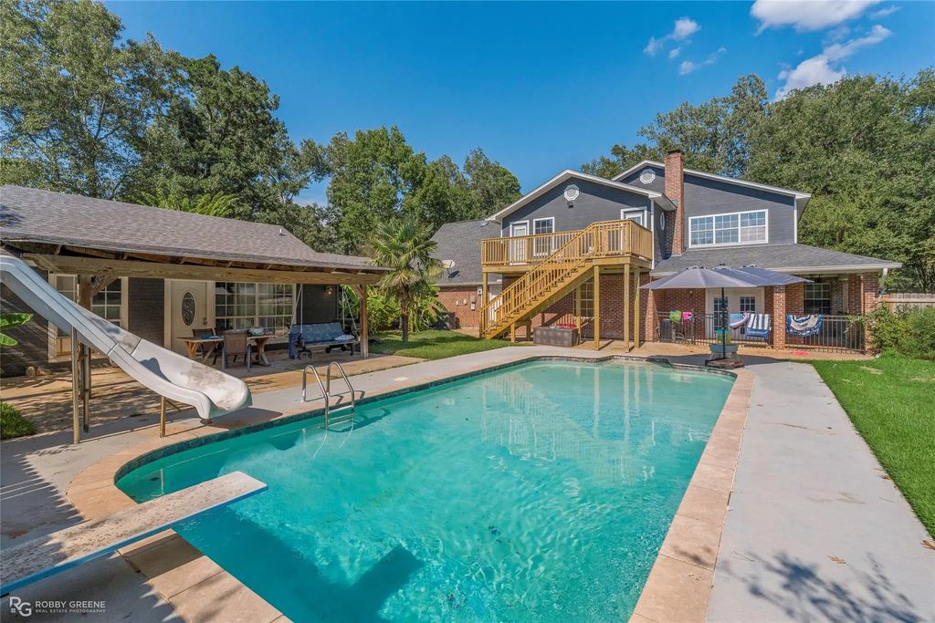 4903 Willow Chase Drive, Benton