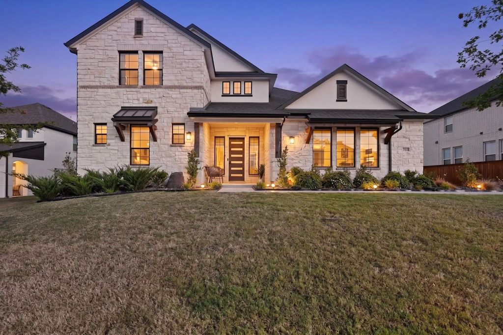 1212 Olive Drive, Mansfield
