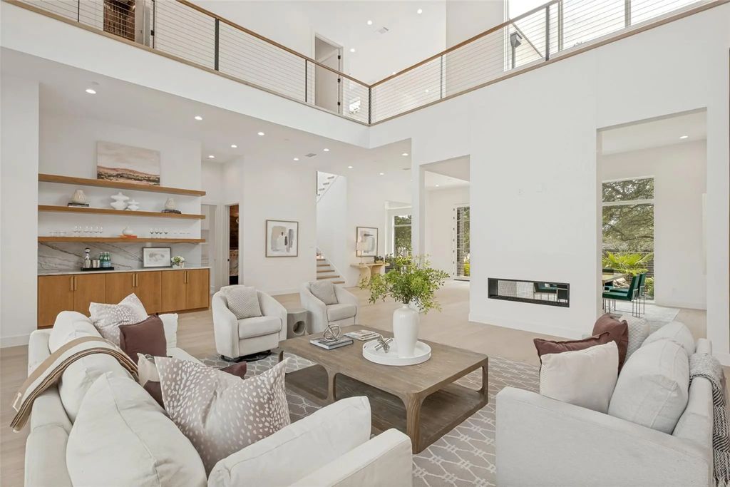 6633 Greenwich Lane, Dallas