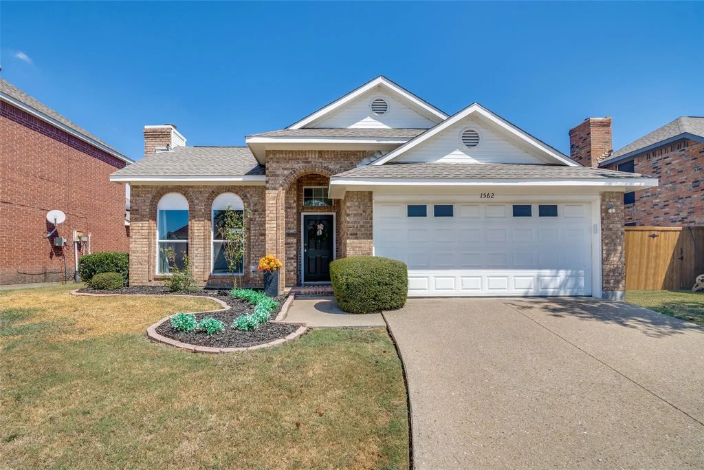 1562 Shalfont Lane, Garland