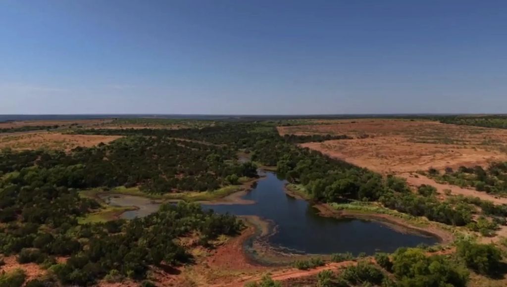 Hwy 62, Childress