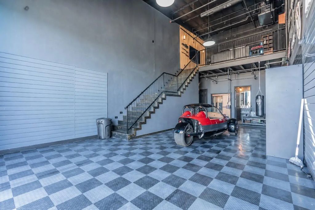 2137 Chelsea Boulevard A13, Allen