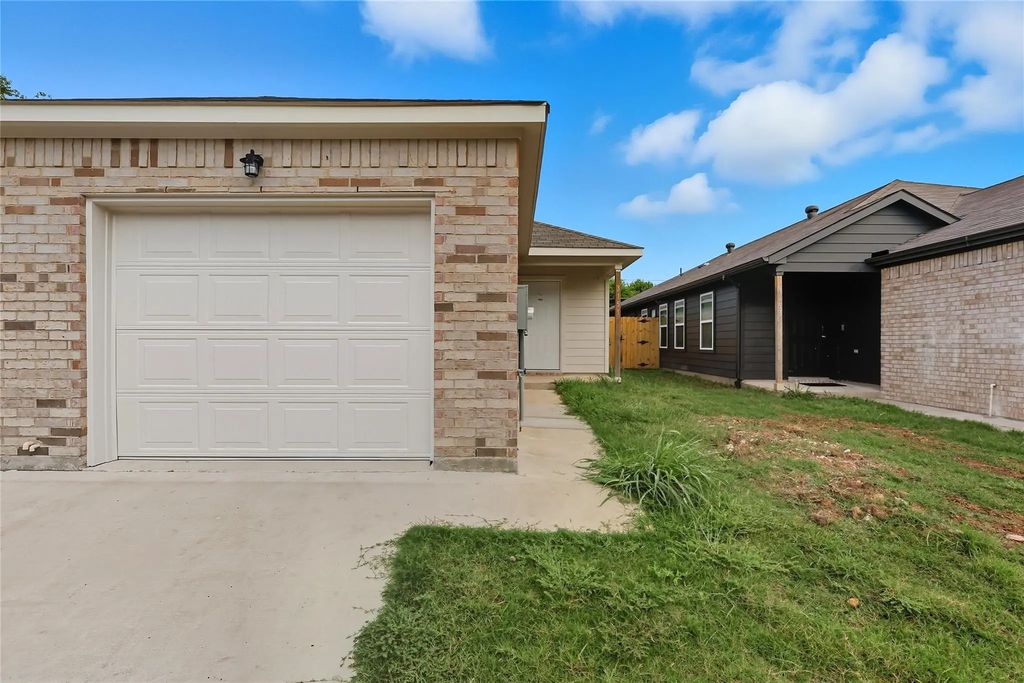 3151 Stag Road, Dallas