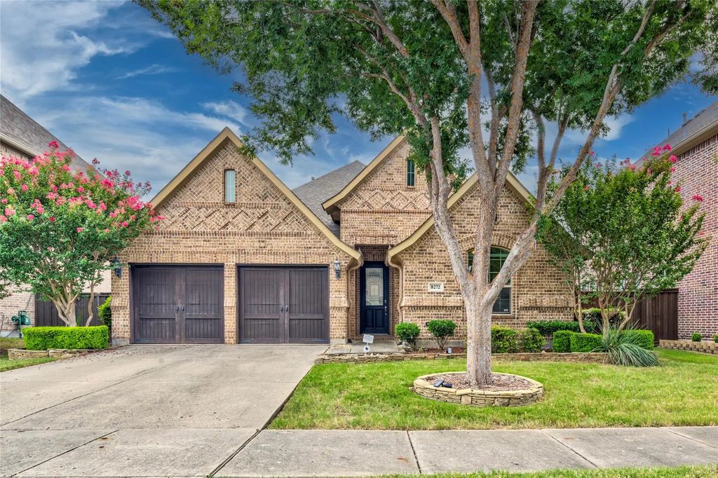 8272 Haltered Horse Lane, Frisco