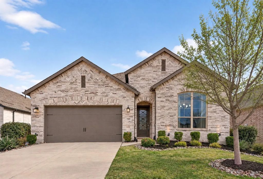 710 Westerkirk Drive, Celina