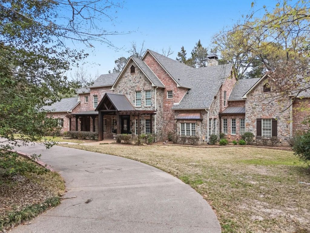 3814 Brighton Creek Circle, Tyler