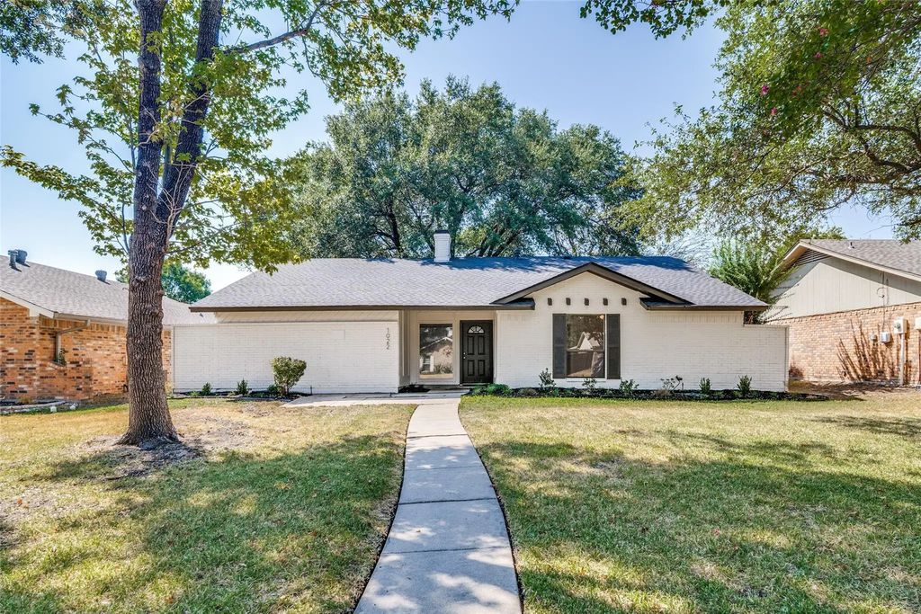 1022 Holland Drive, Garland