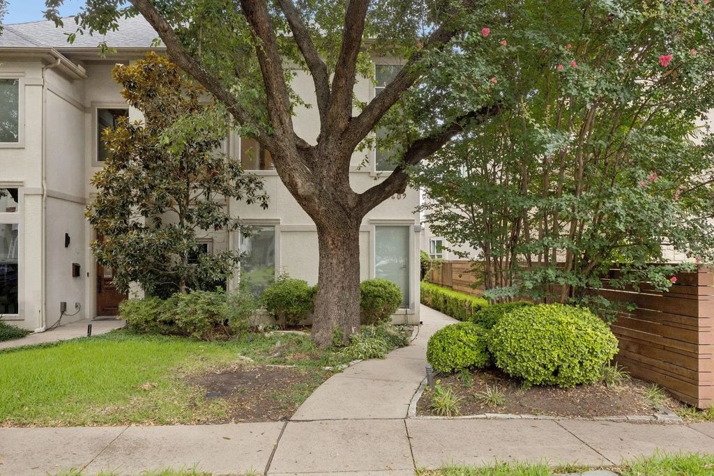 5609 La Foy Boulevard, Dallas