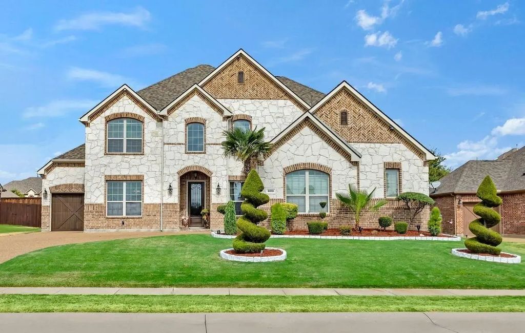 9810 Clubhouse Circle, Rowlett