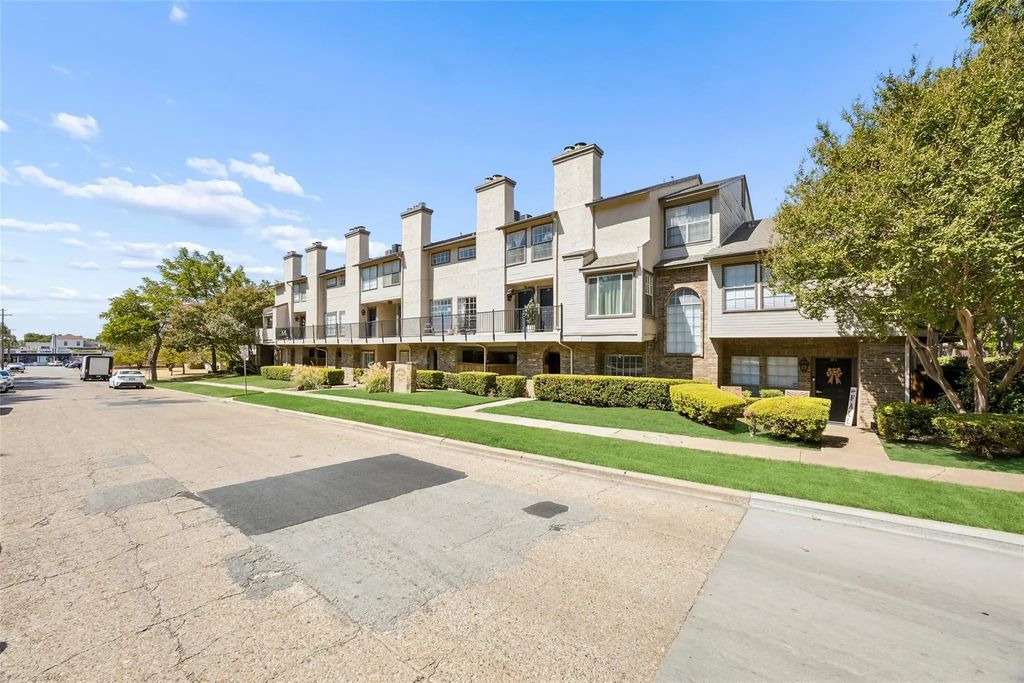 5757 Martel Avenue A11, Dallas