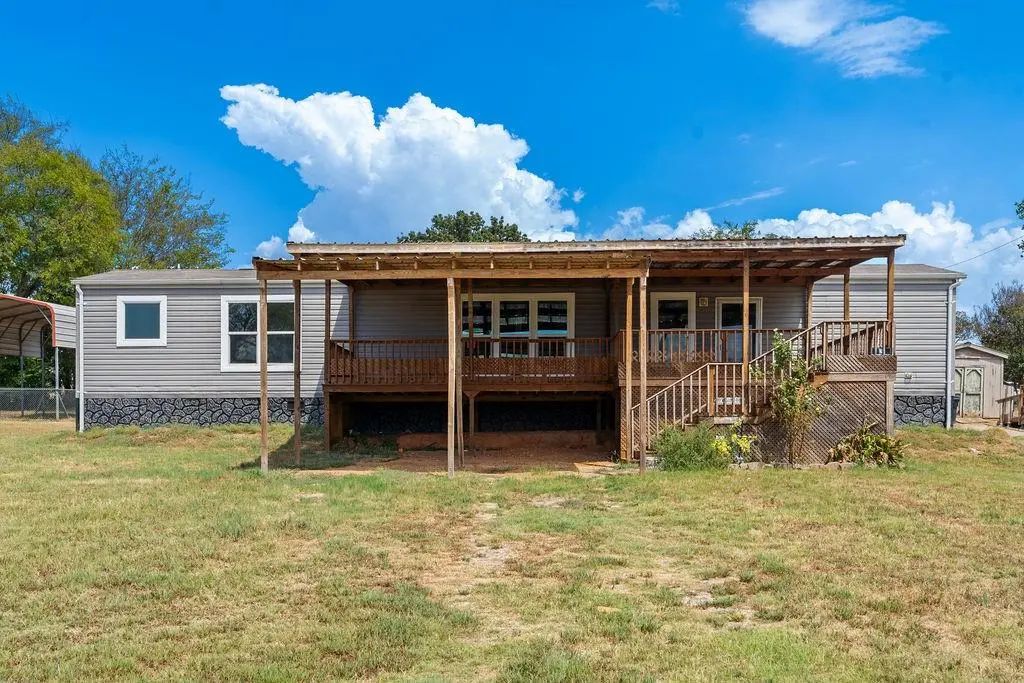 244 Comanche, Quitman