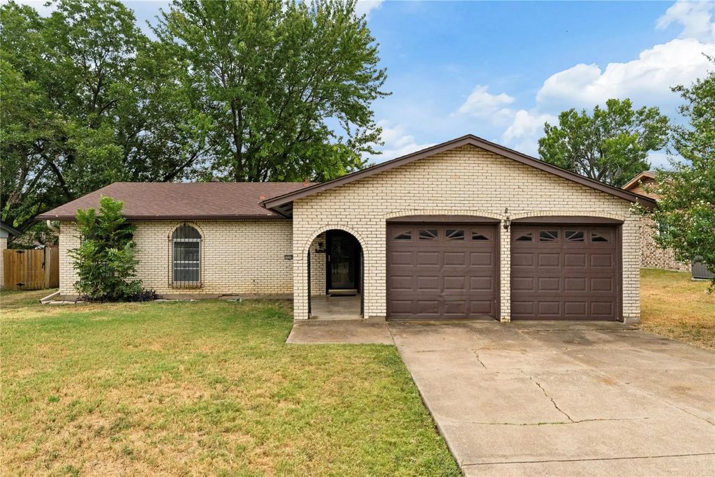 1710 Carla Avenue, Arlington