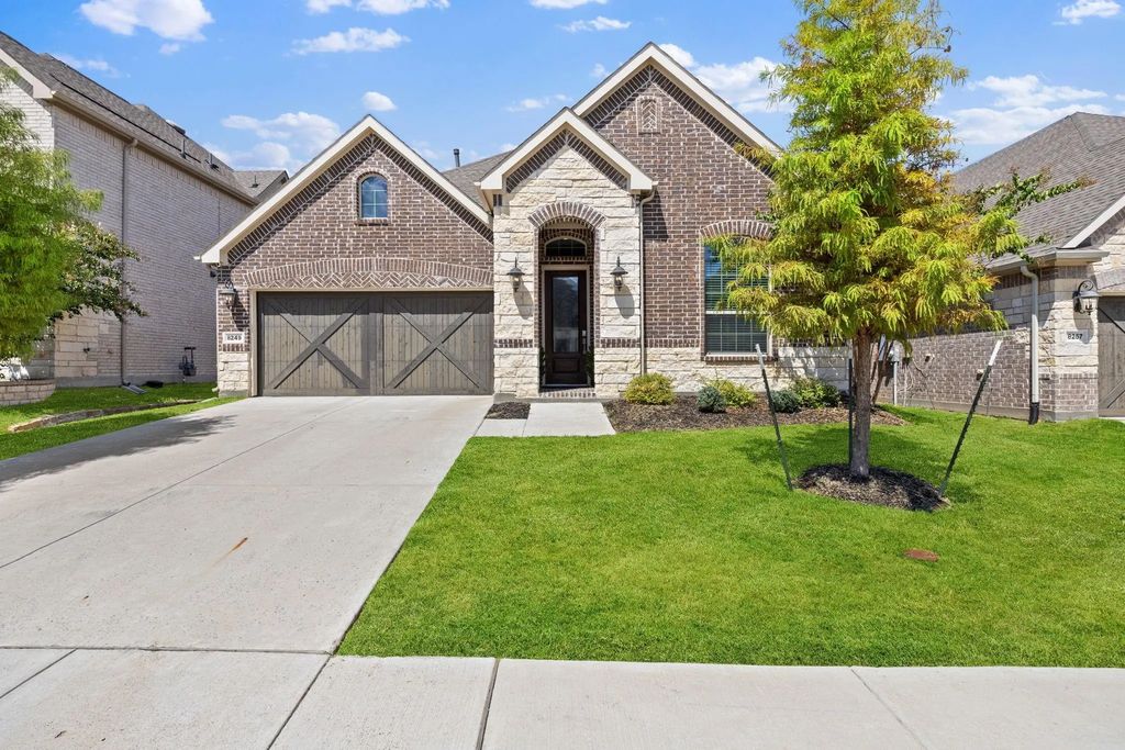 8249 Abellia Court, Dallas