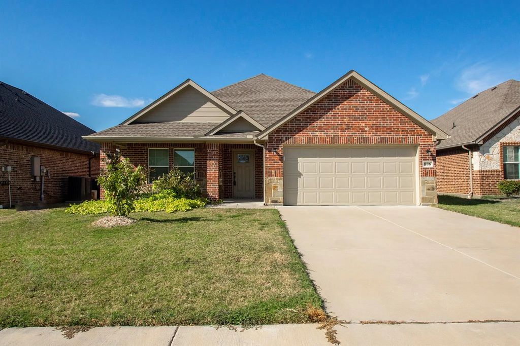806 Ransom Way, Greenville