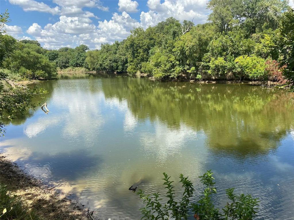 Fm 2692 Hwy Highway, Santo
