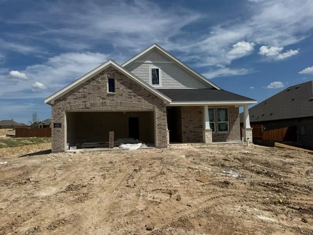 532 Waterford Park Boulevard, Weatherford