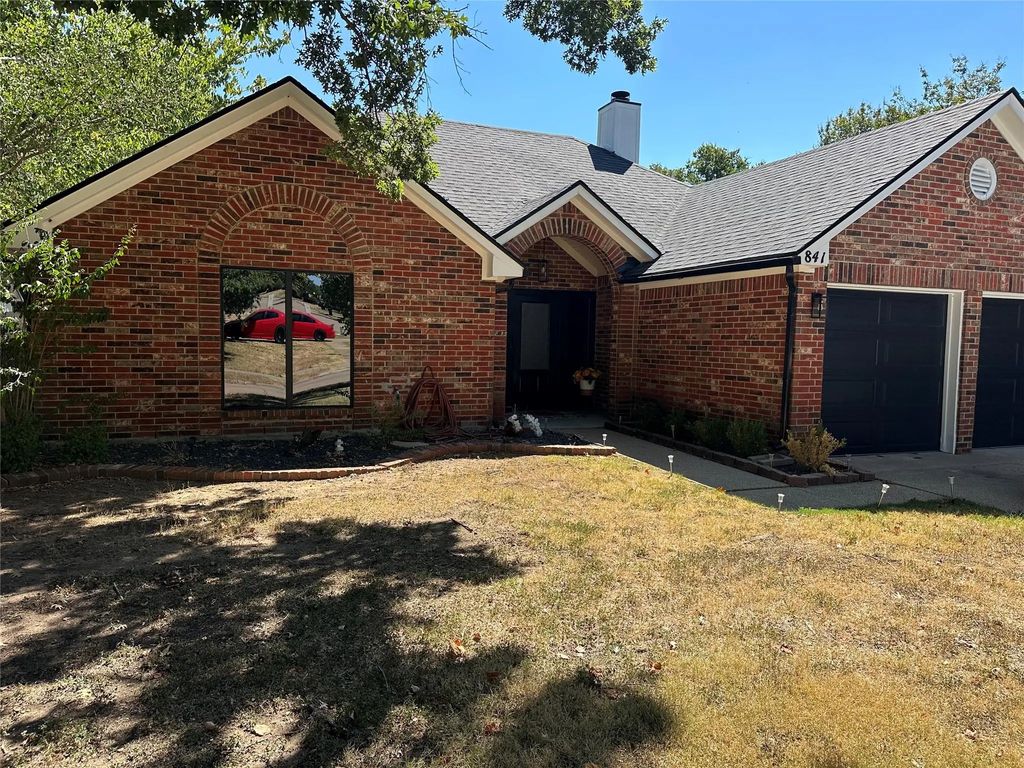 841 Collins Boulevard, Cedar Hill