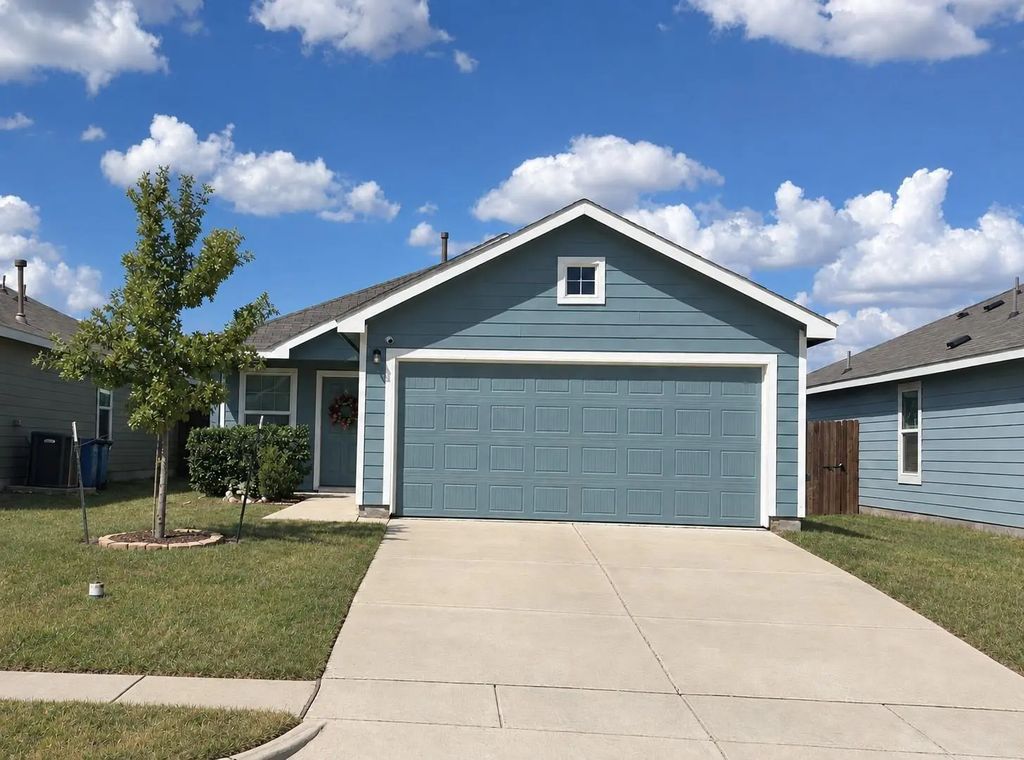 6230 Unbridled Drive, Forney