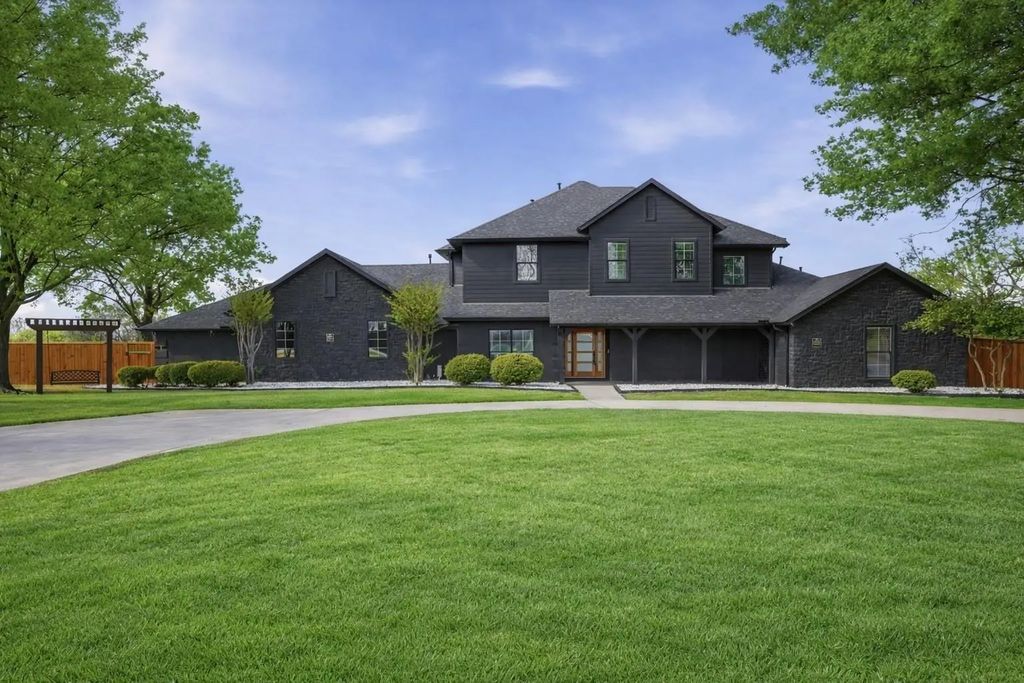 3367 Preston Hills Circle, Celina