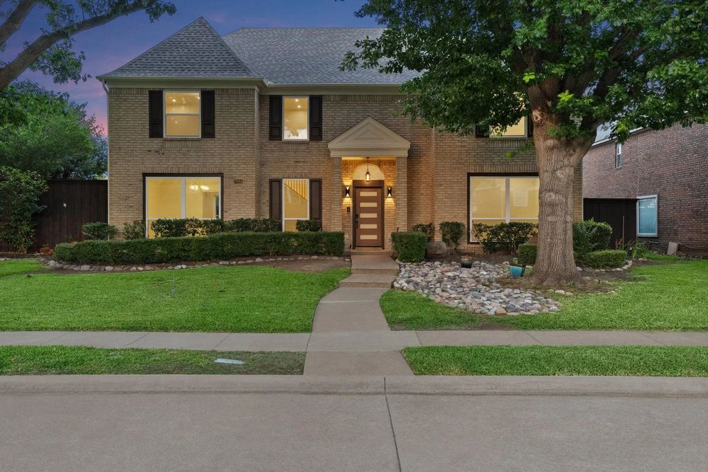 7504 Hughes Drive, Plano
