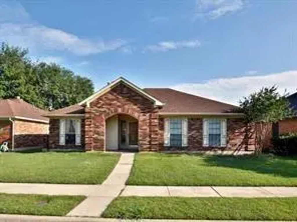 653 Thompson Drive, Coppell