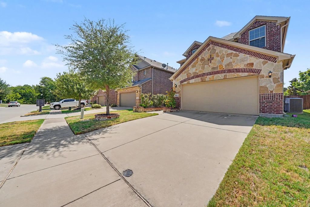 9817 Diamondback, McKinney