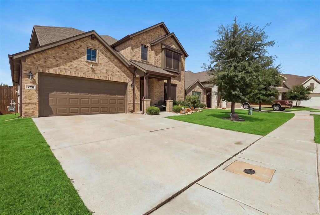 728 Ruellia Street, Weatherford