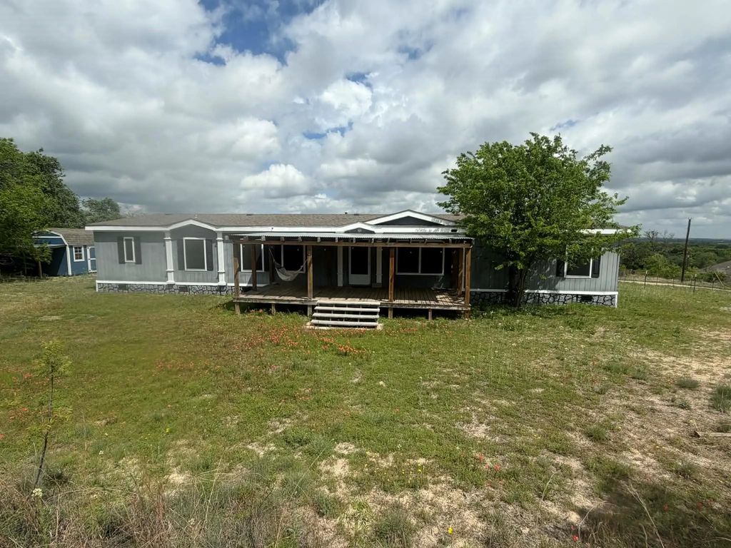 1085 Highland Circle, Springtown