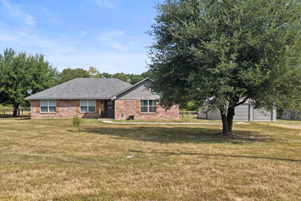 380 N Frontage Rd, Mount Pleasant