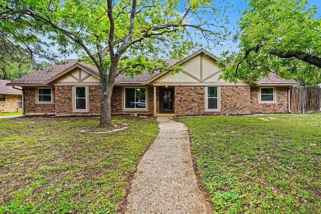 2149 Savannah Trail, Denton