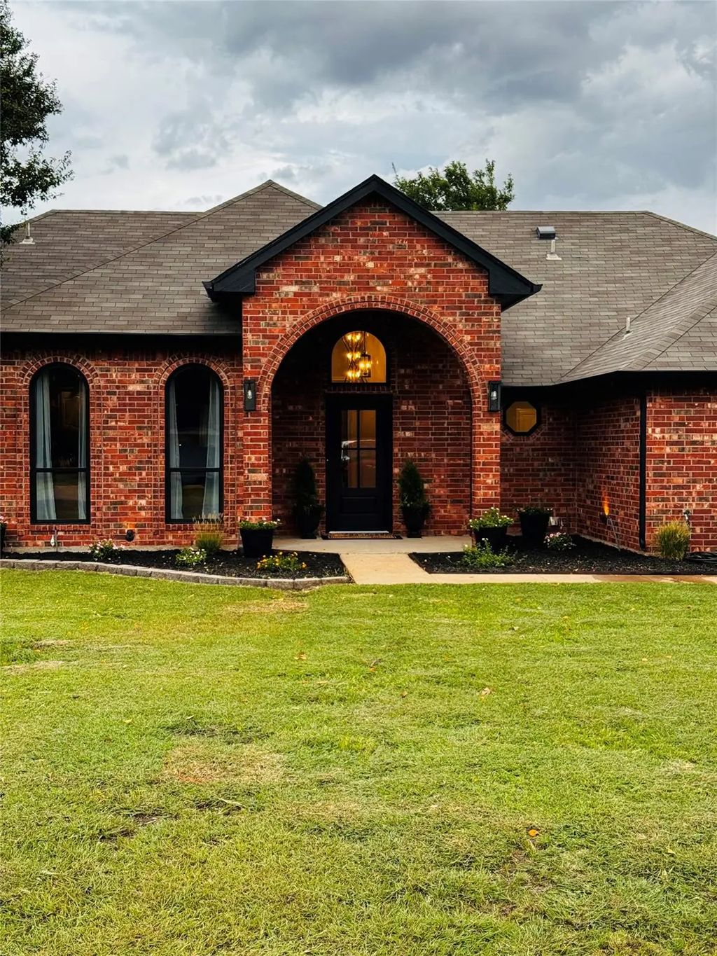 709 Hollingsworth Lane, Red Oak